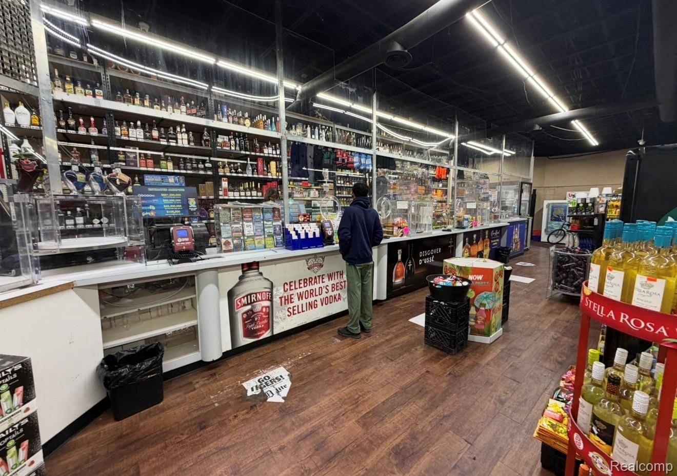 Detroit, MI 48224,16830 E Warren AVE