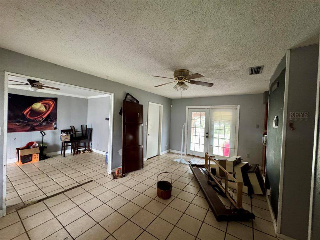 Beeville, TX 78102,703 Hereford Drive