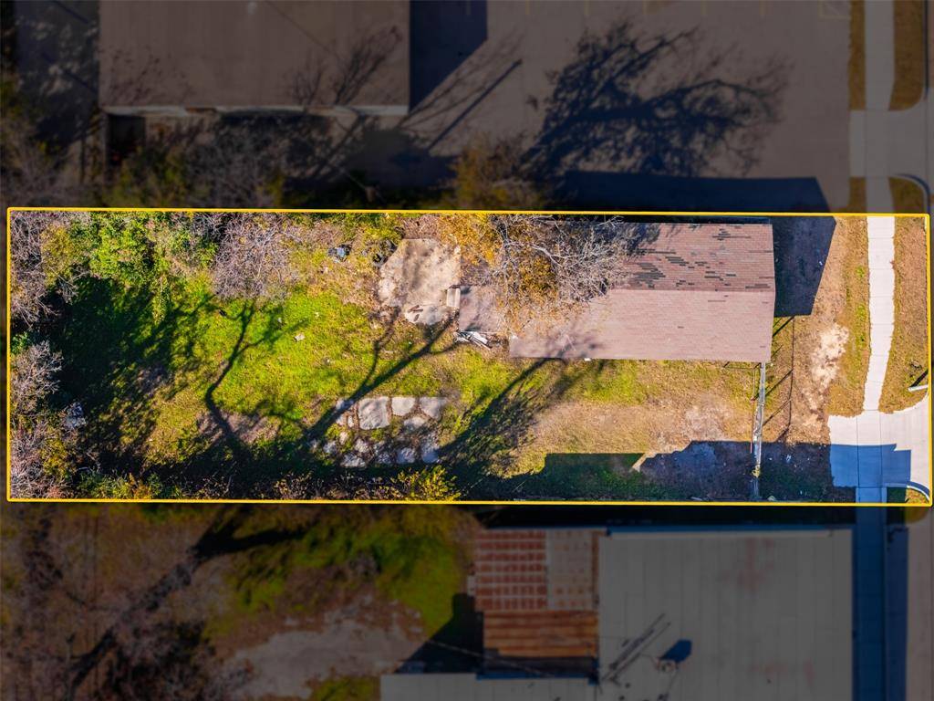 Fort Worth, TX 76106,2819 Azle Avenue