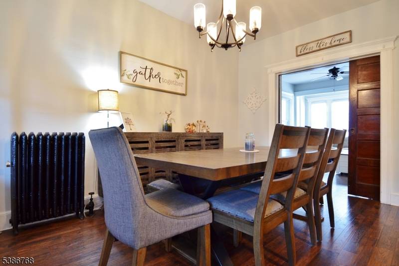 Bayonne City, NJ 07002,31 Avenue B