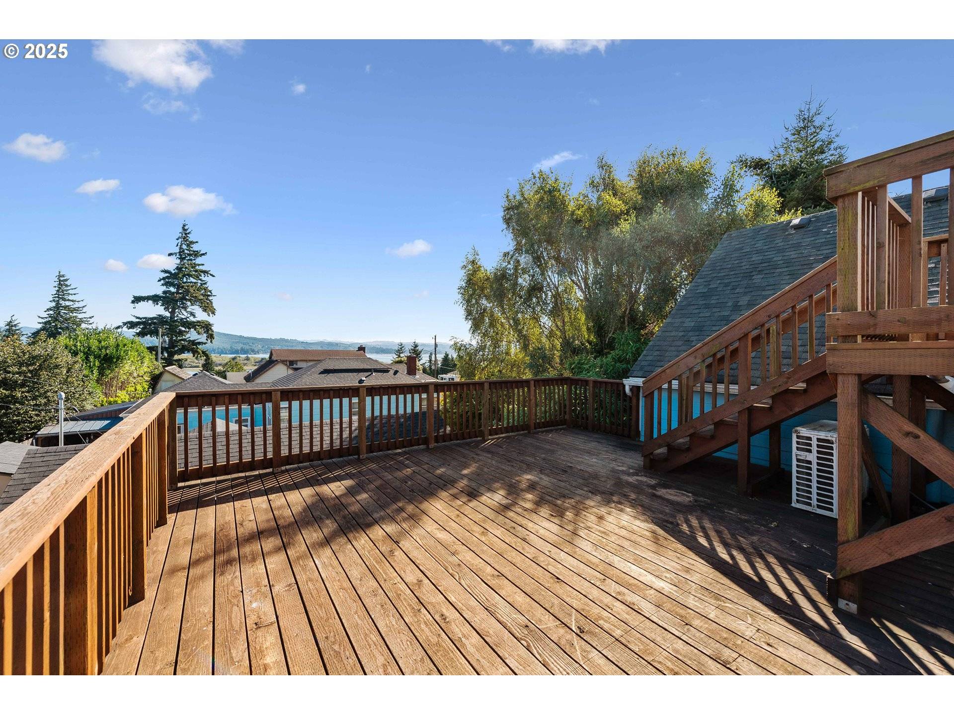 North Bend, OR 97459,584 EXCHANGE ST