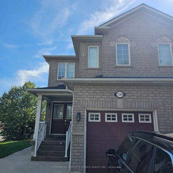 Mississauga, ON L5W 1X5,7196 Gagliano DR #Main Floor