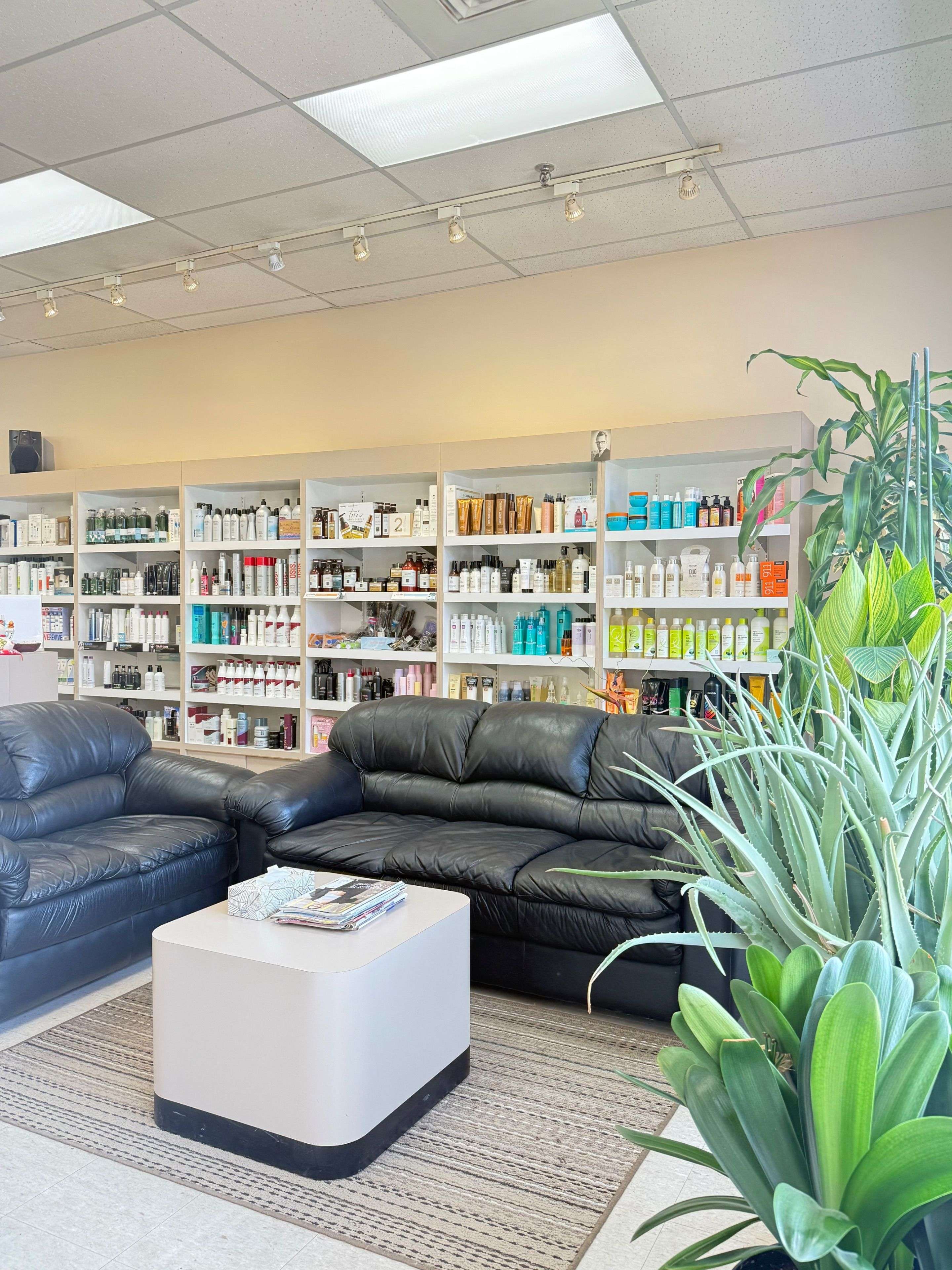 Markham, ON L3R 3V7,7313 Woodbine AVE E