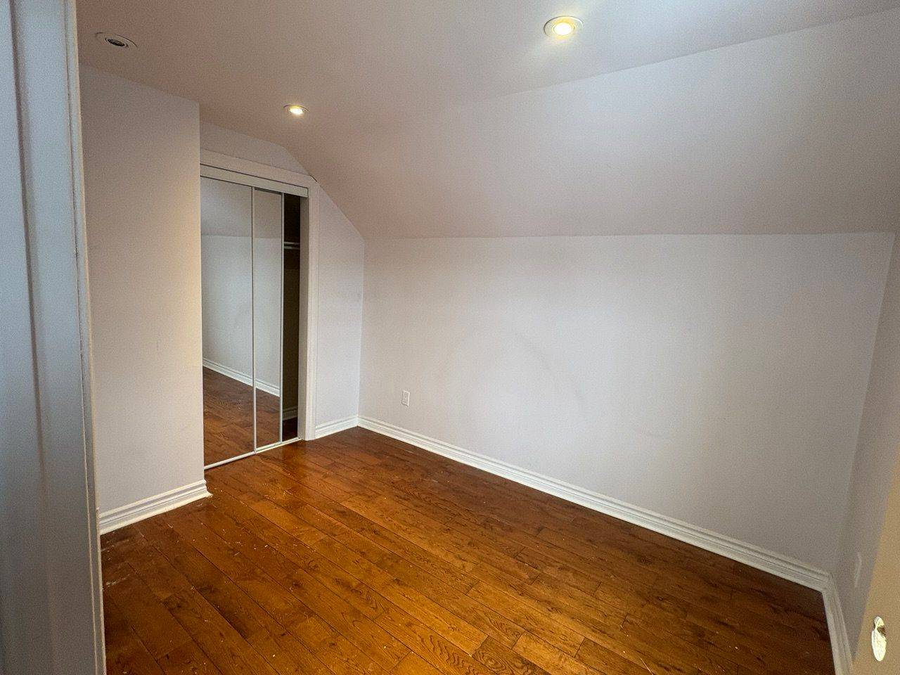 Aurora, ON L4G 1P1,15403 Yonge ST #Unit A