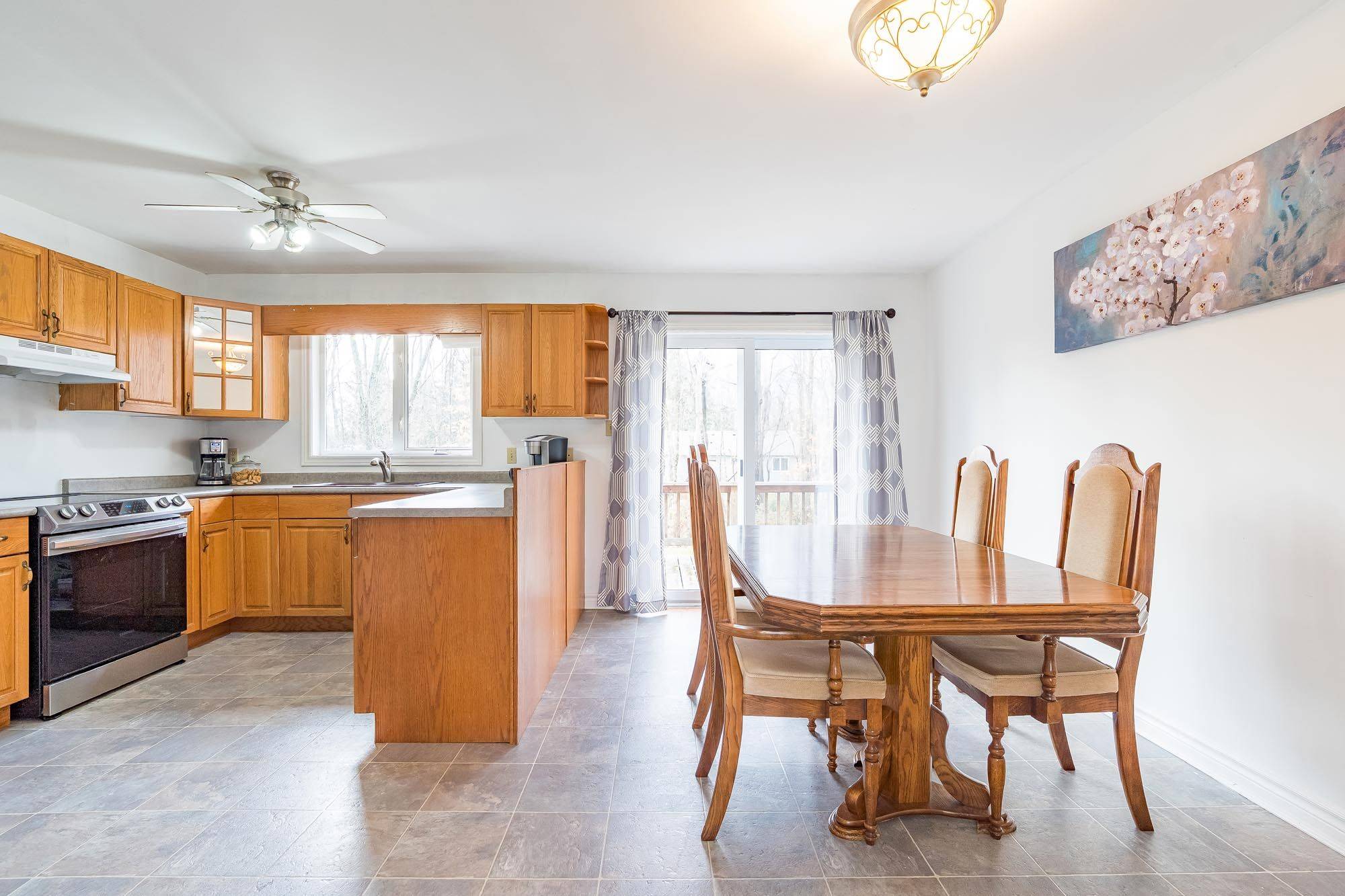 Ramara, ON L0K 1B0,3576 Peter ST