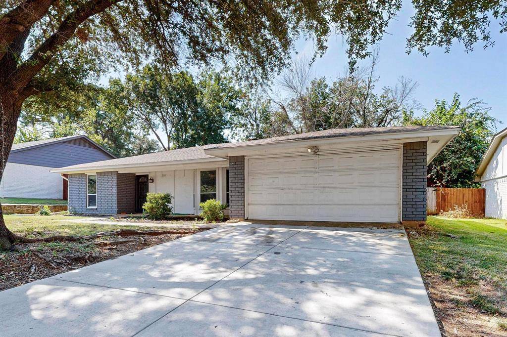 Grapevine, TX 76051,2211 Sierra Drive