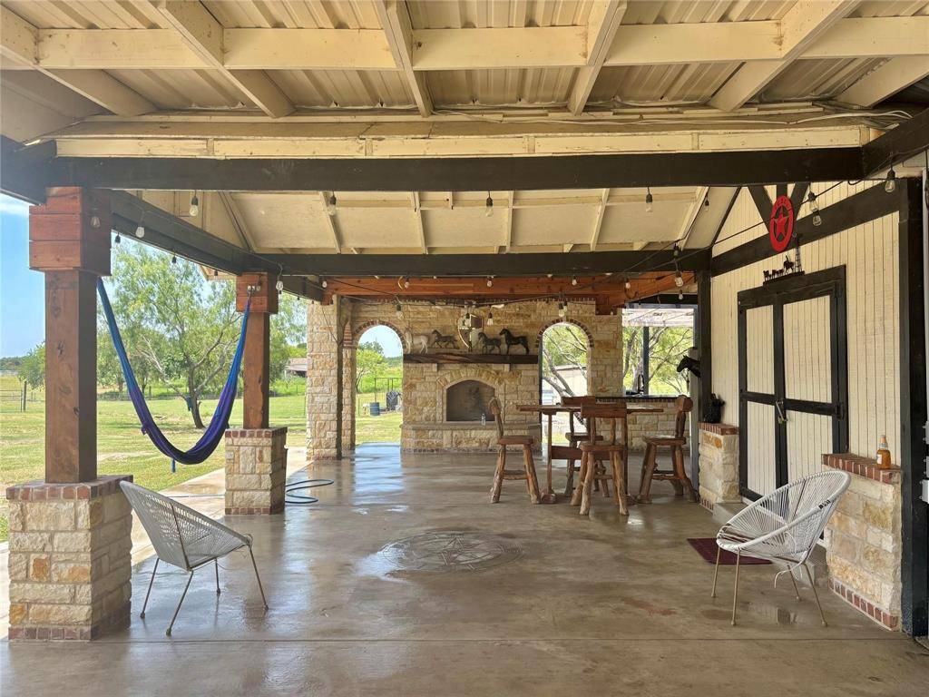 Rice, TX 75155,6049 NE County Road 1030B