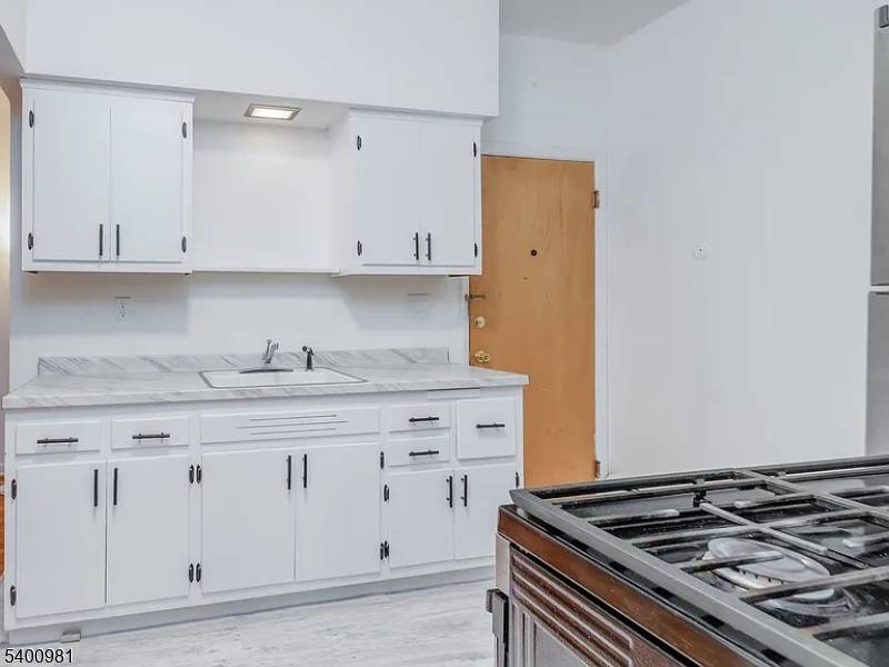 Belleville Twp., NJ 07109,502 Washington Ave #6