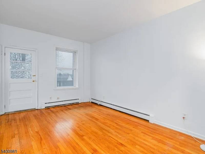 Belleville Twp., NJ 07109,502 Washington Ave #6