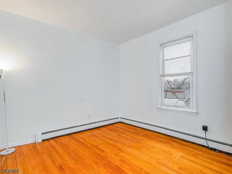 Belleville Twp., NJ 07109,502 Washington Ave #6