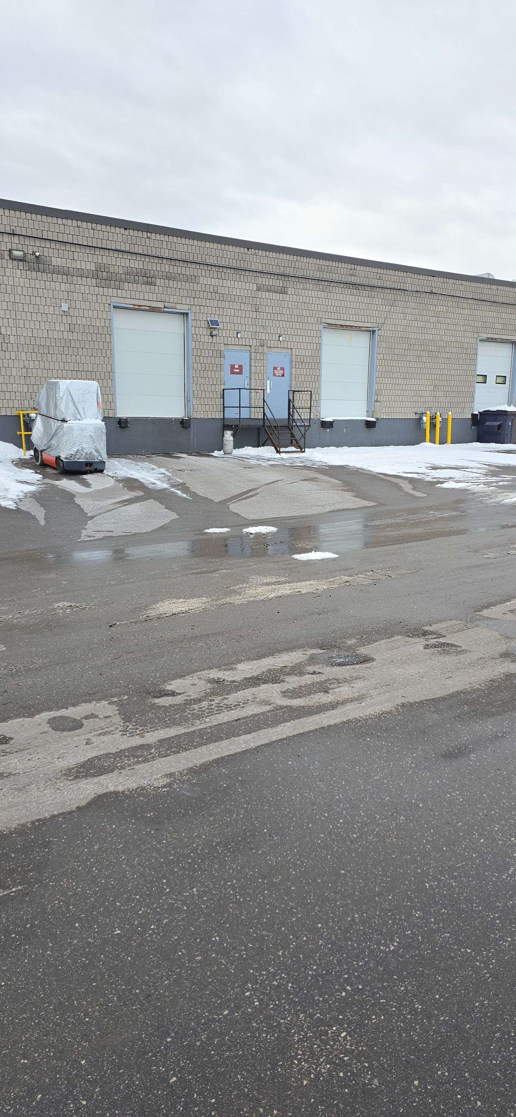 Toronto E07, ON M1S 3R6,4500 Sheppard AVE E #42