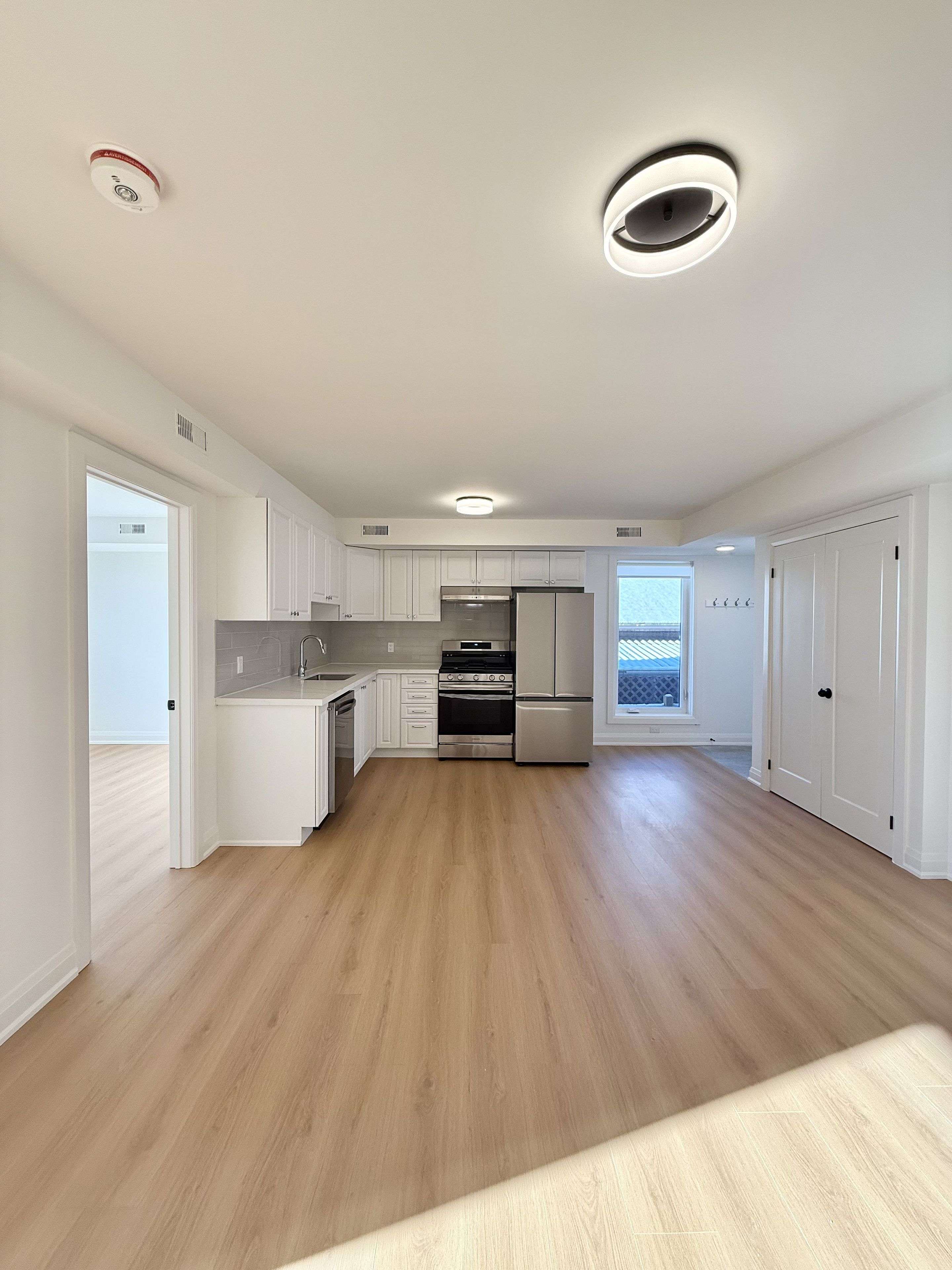 Toronto W04, ON M6M 2W8,19 Arrowsmith AVE #3