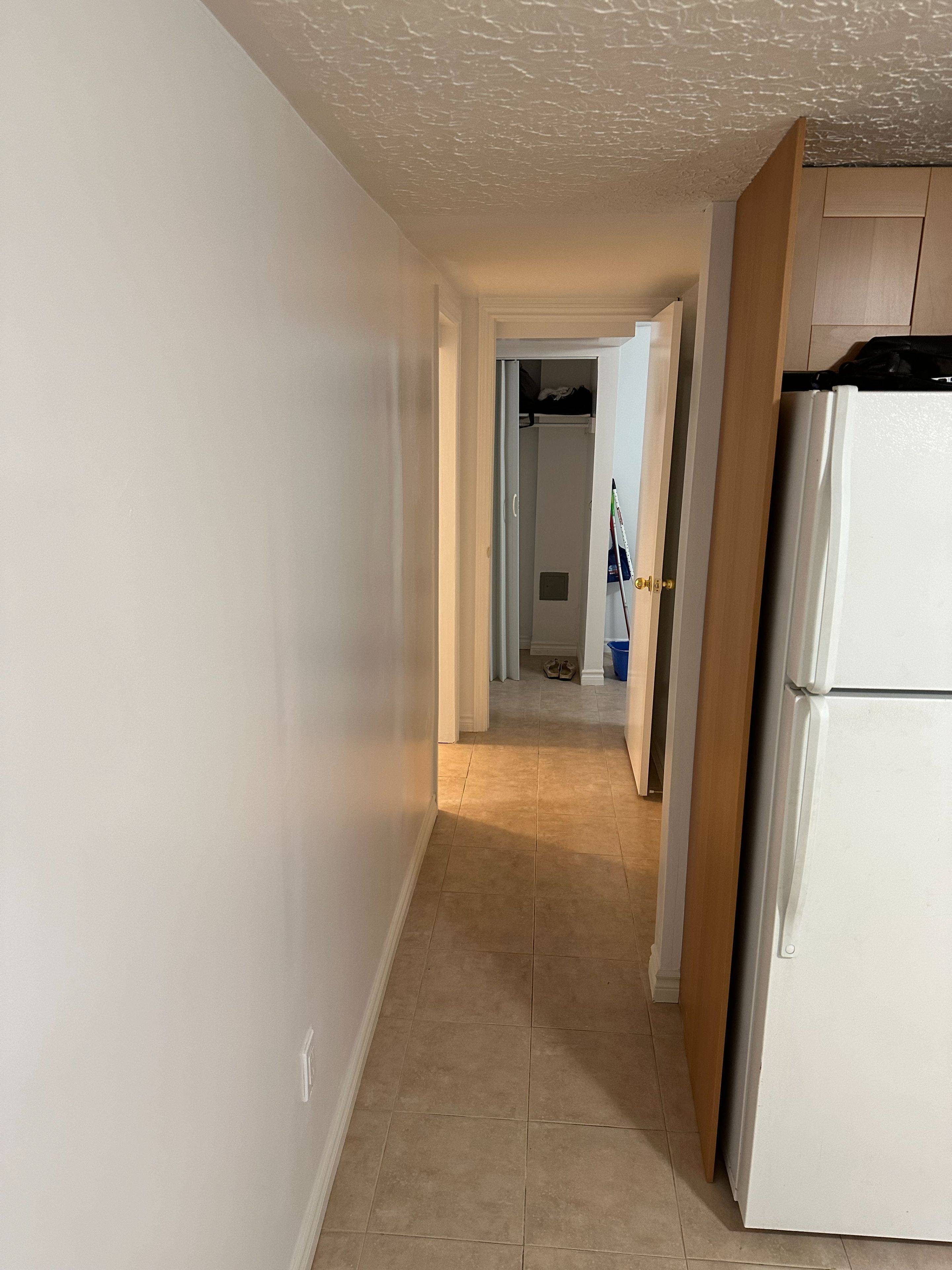 Toronto W04, ON M6A 1T9,41 Cartwright AVE #Lower