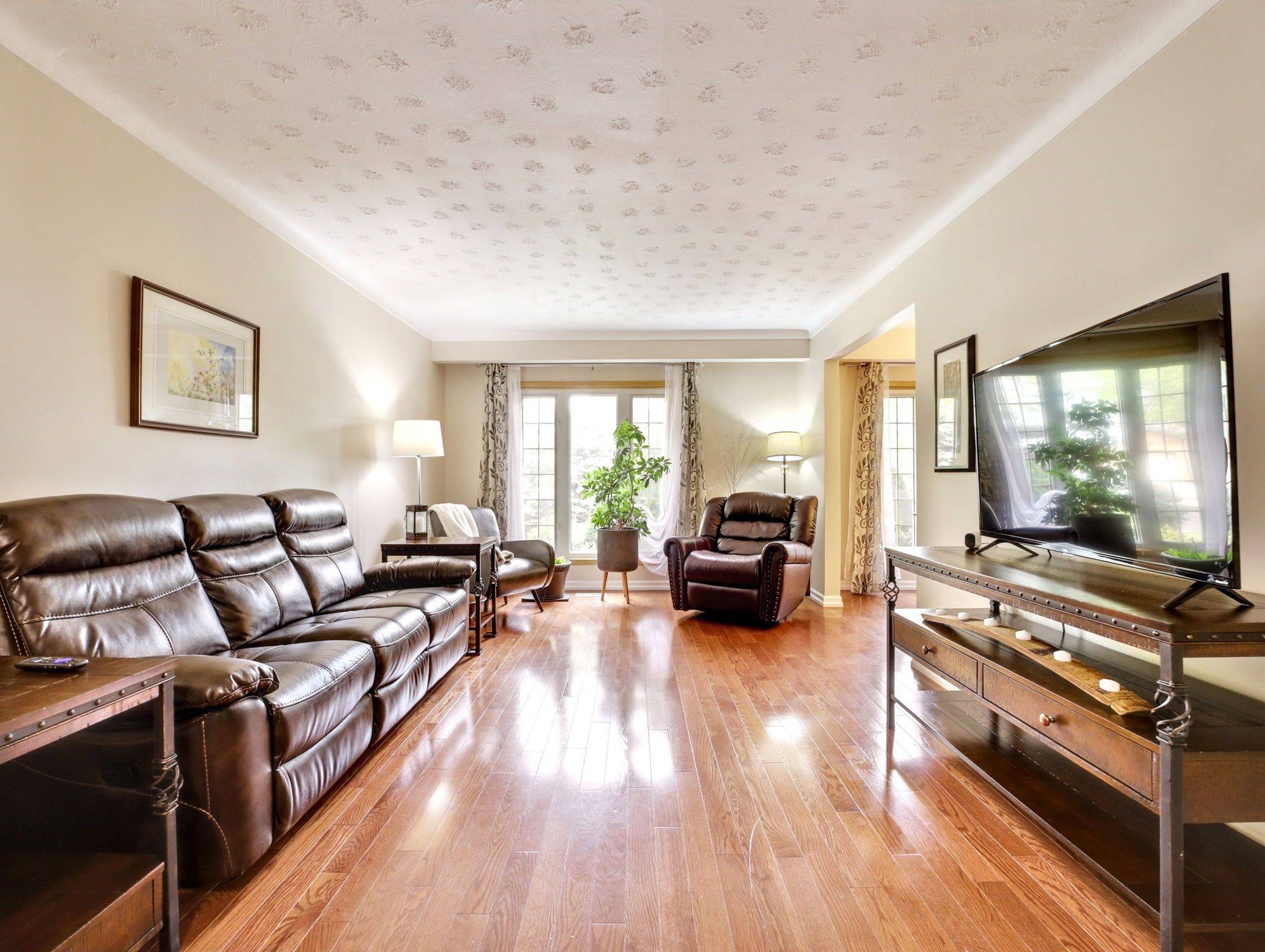 Niagara Falls, ON L2J 3R5,3311 Fairway RD