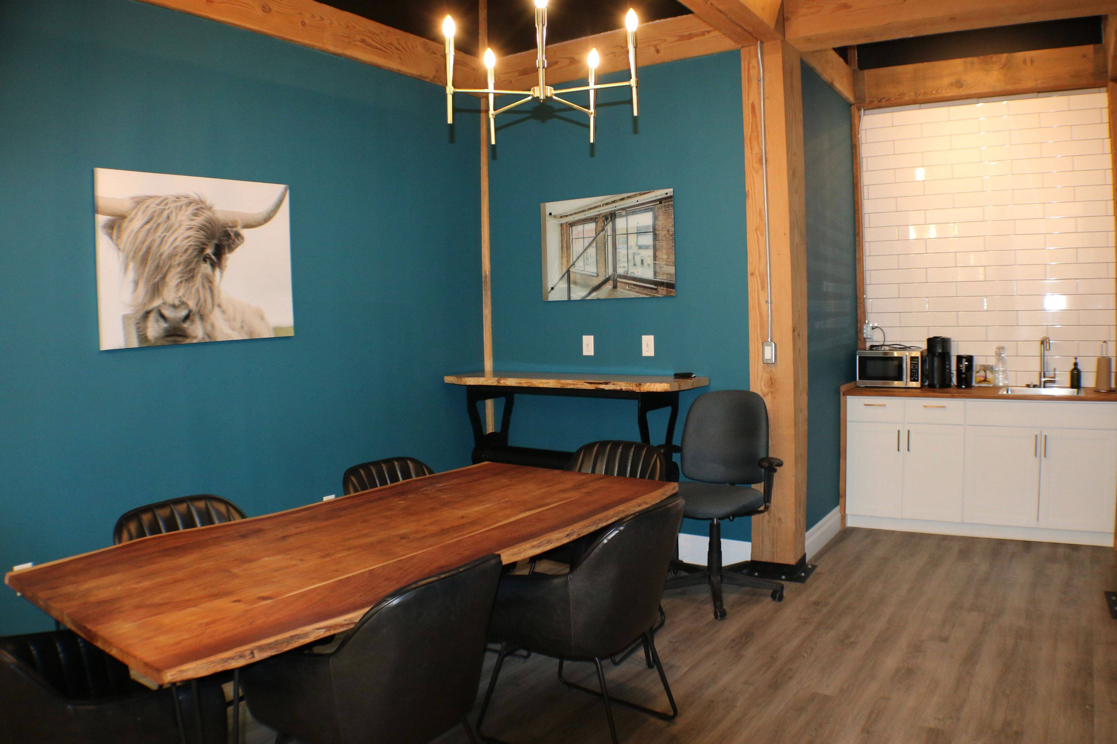 St. Thomas, ON N5P 1C6,613 Talbot ST #103