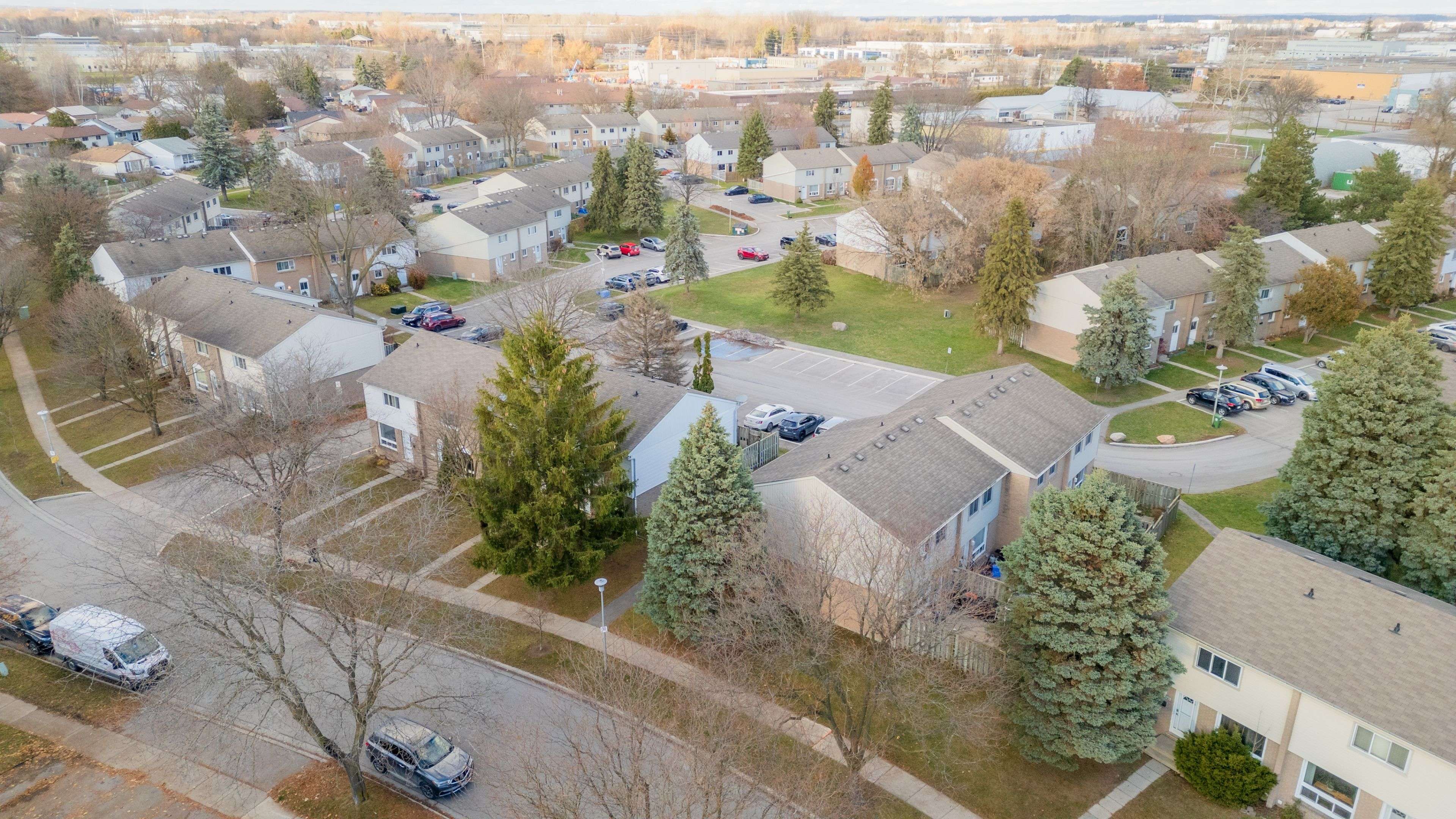 London East, ON N5V 3H1,1775 Culver DR #208