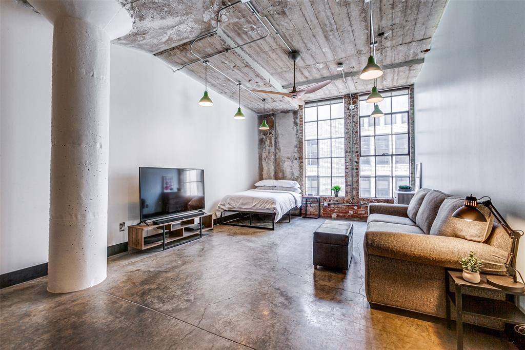 Dallas, TX 75202,1122 Jackson Street #917