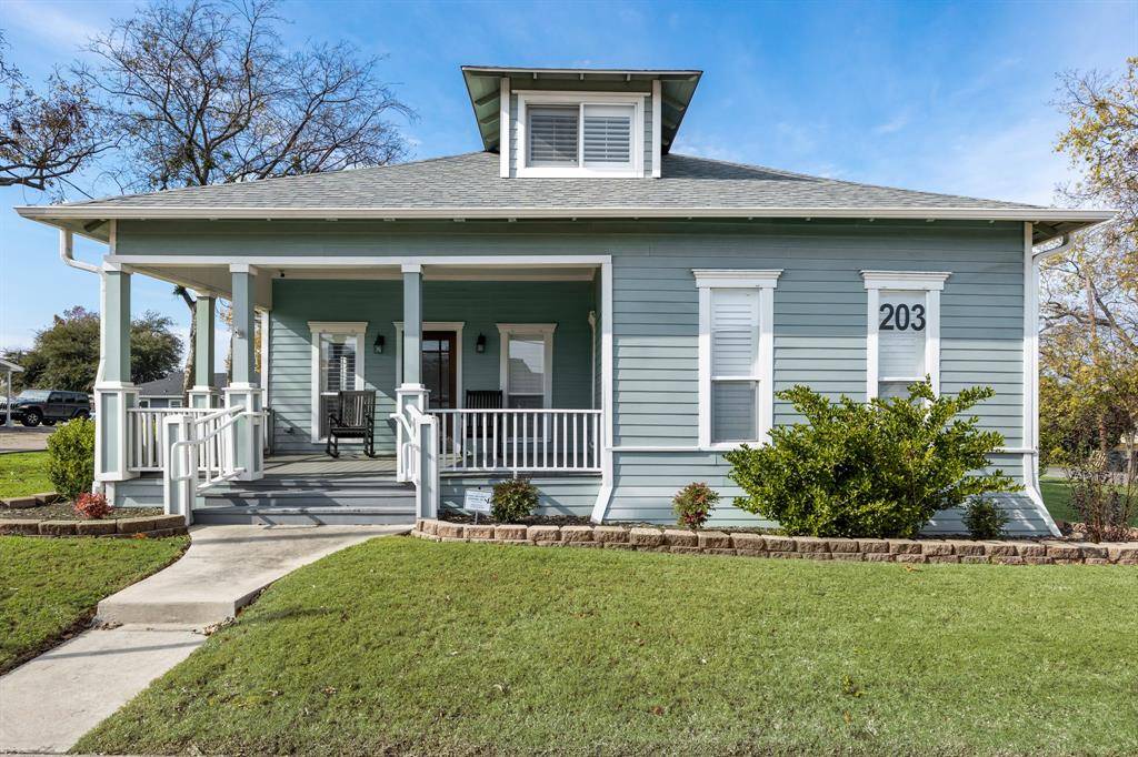 Rockwall, TX 75087,203 N Alamo Road