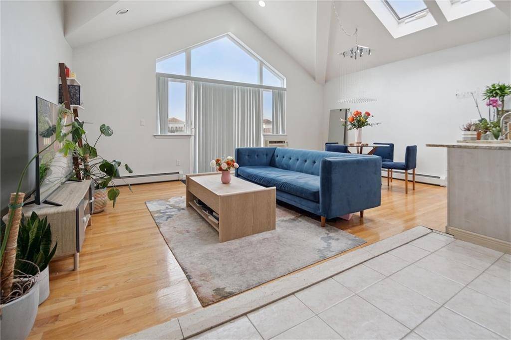 Brooklyn, NY 11228,1523 74th ST #3F