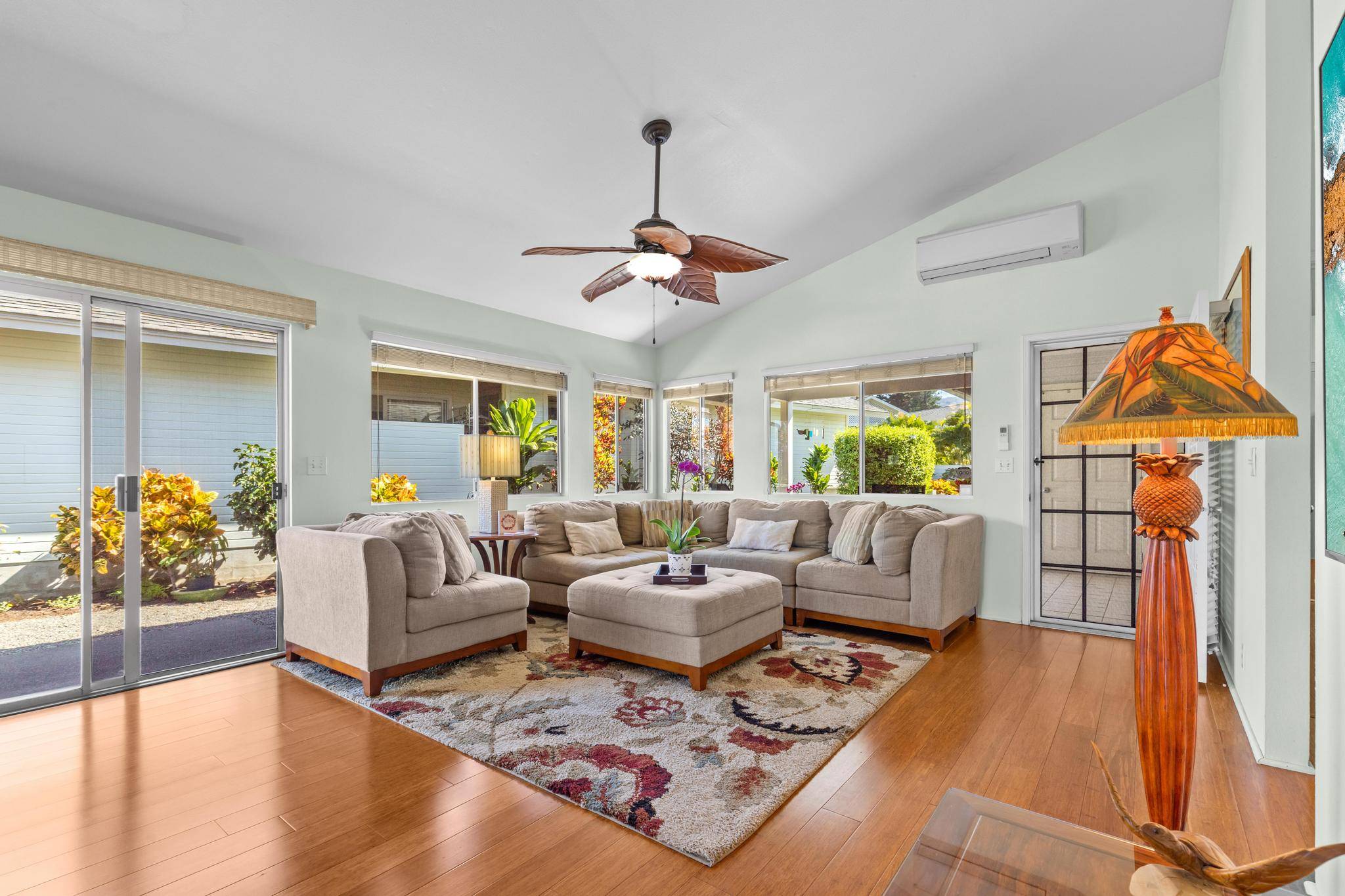 Kailua-kona, HI 96740,75-234 NANI KAILUA DR #67