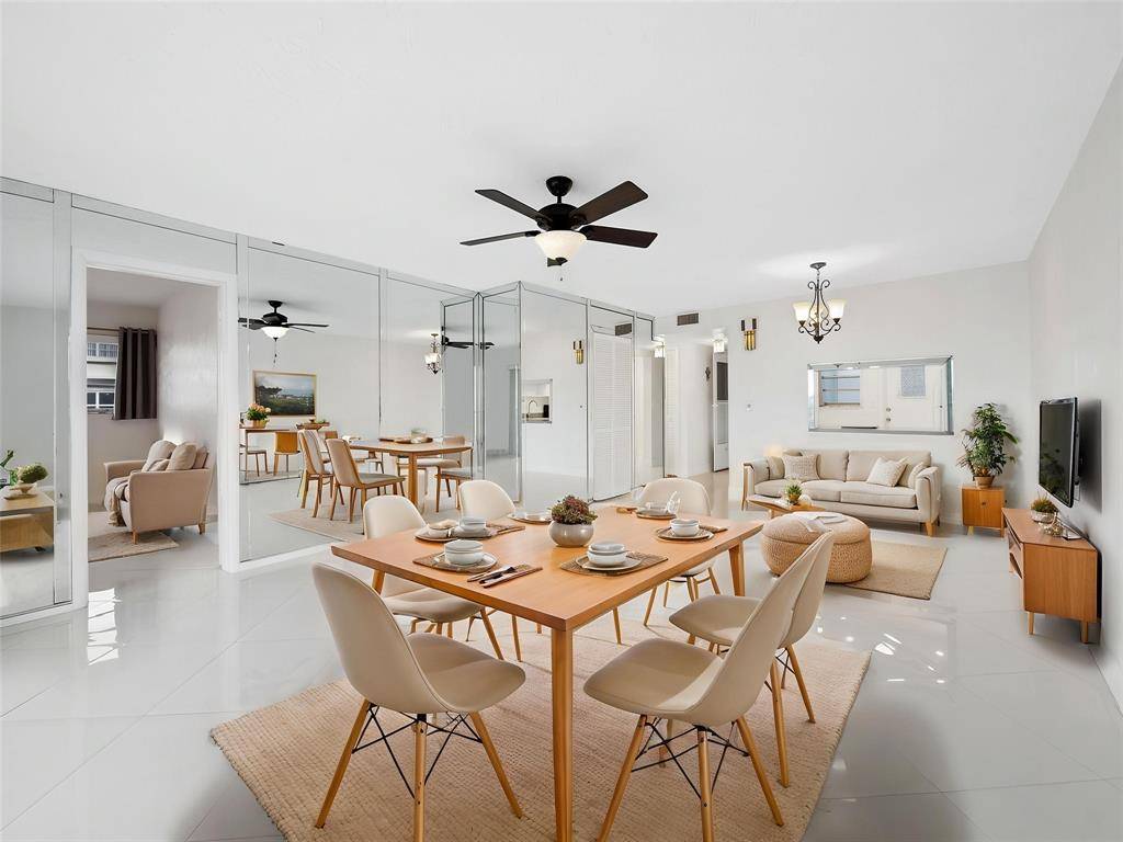 Hallandale Beach, FL 33009,329 SE 3rd St #305P