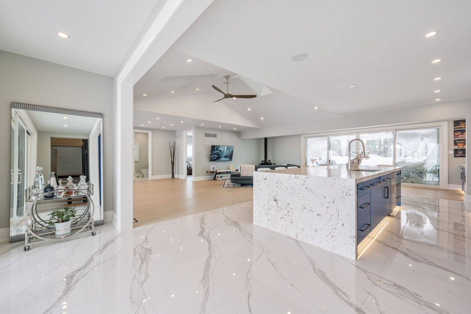 Ramara, ON L0K 1B0,2978 Suntrac DR