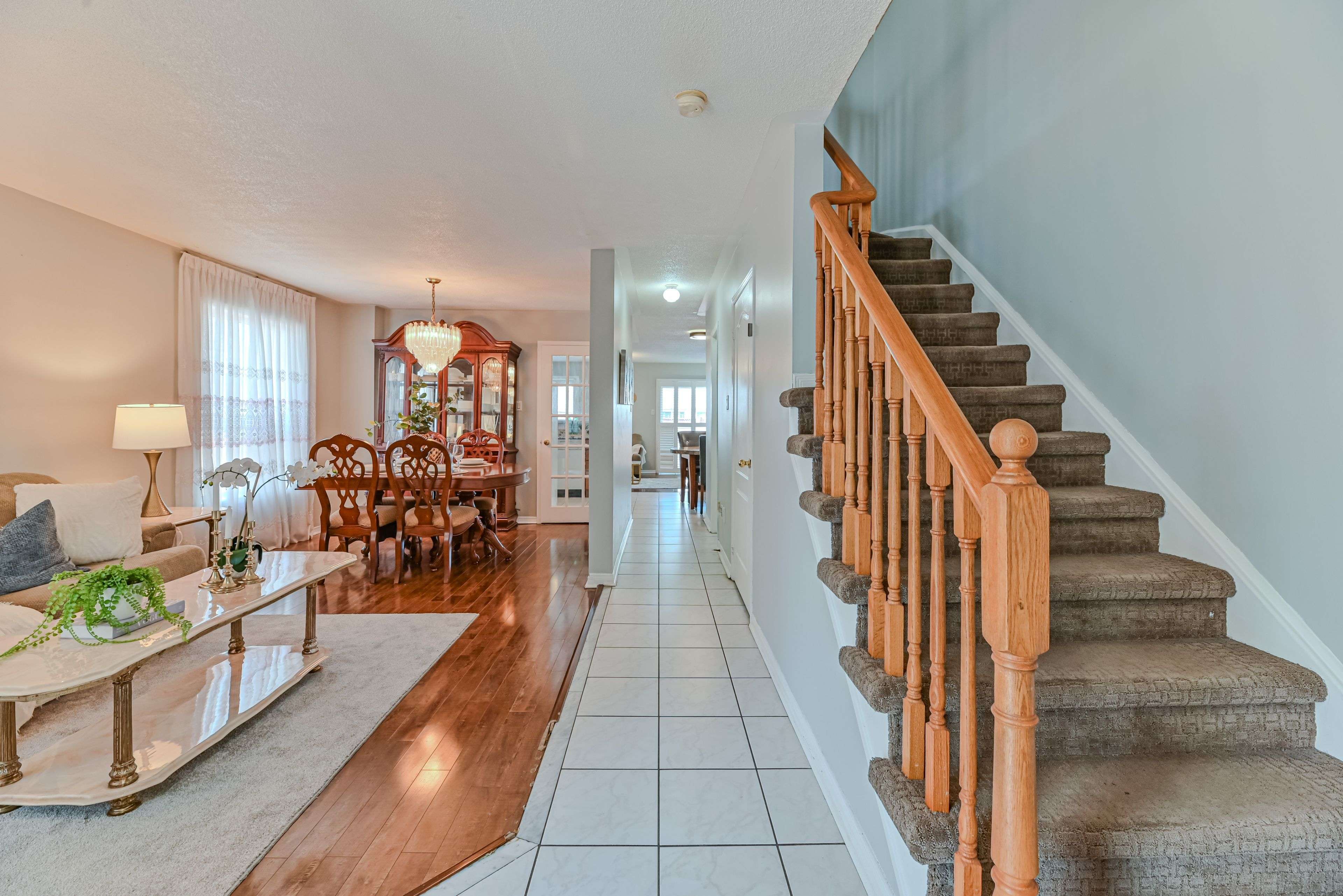 Brampton, ON L6R 2E7,125 Bunchberry WAY