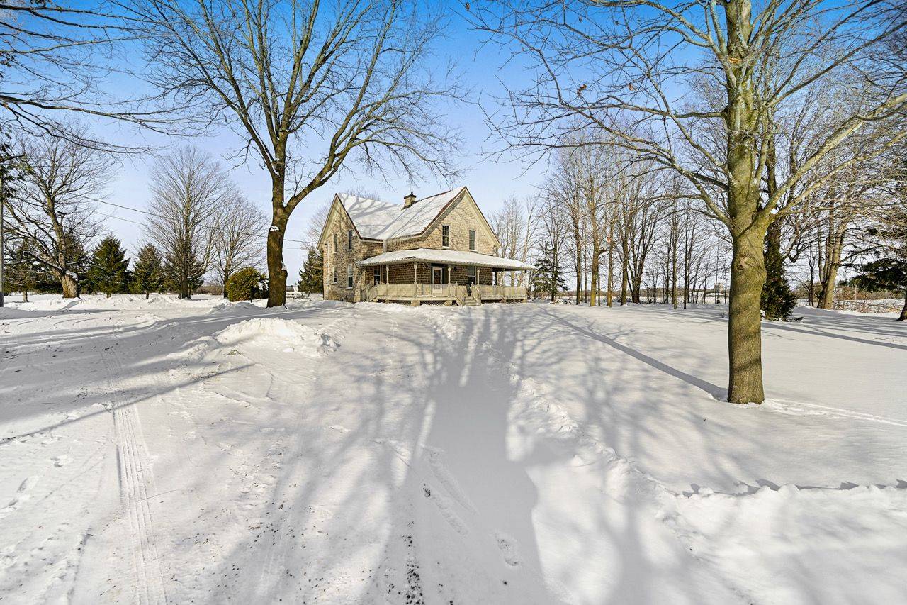 Elizabethtown-kitley, ON K0E 1M0,3132 County Road 27 RD