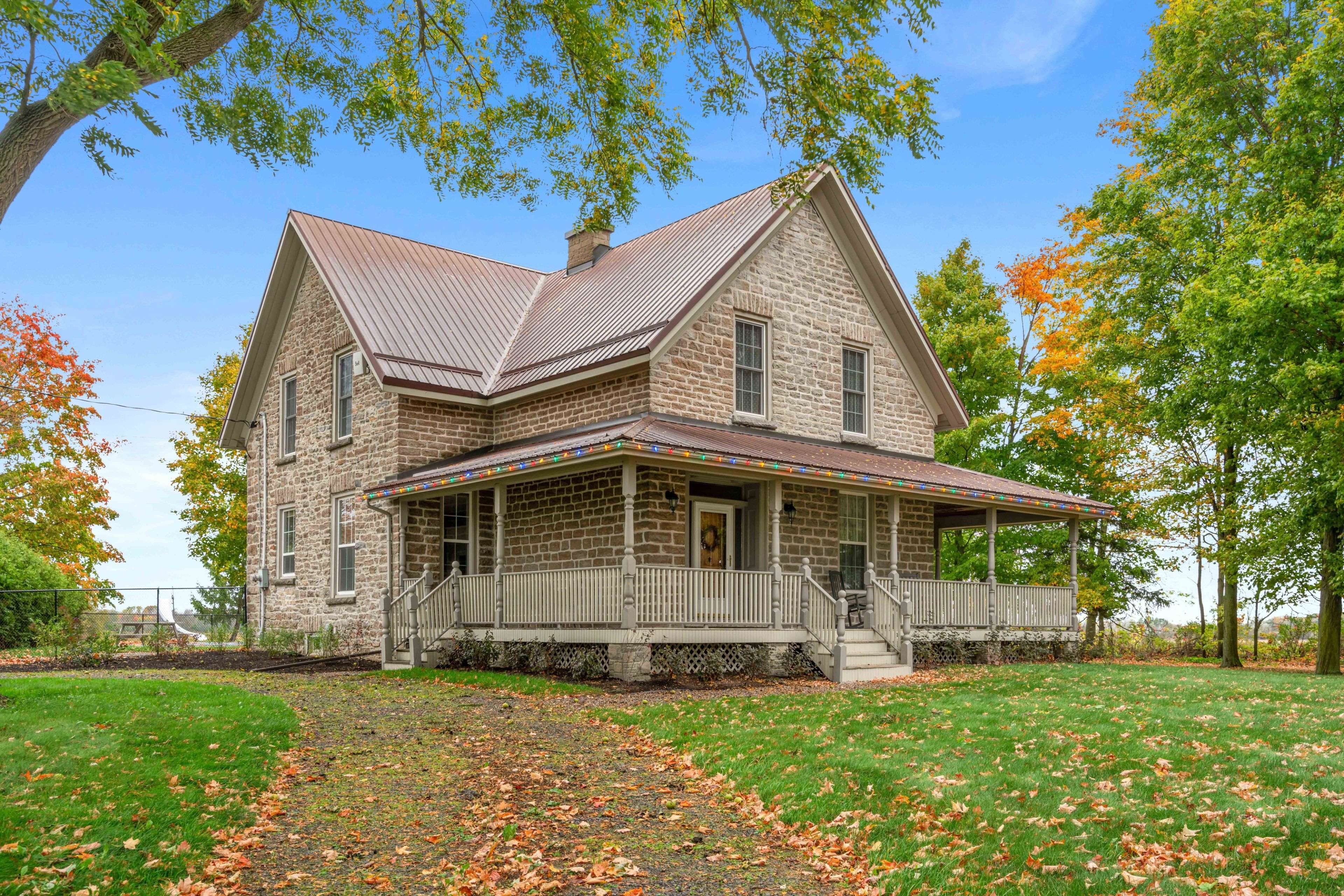 Elizabethtown-kitley, ON K0E 1M0,3132 County Road 27 RD