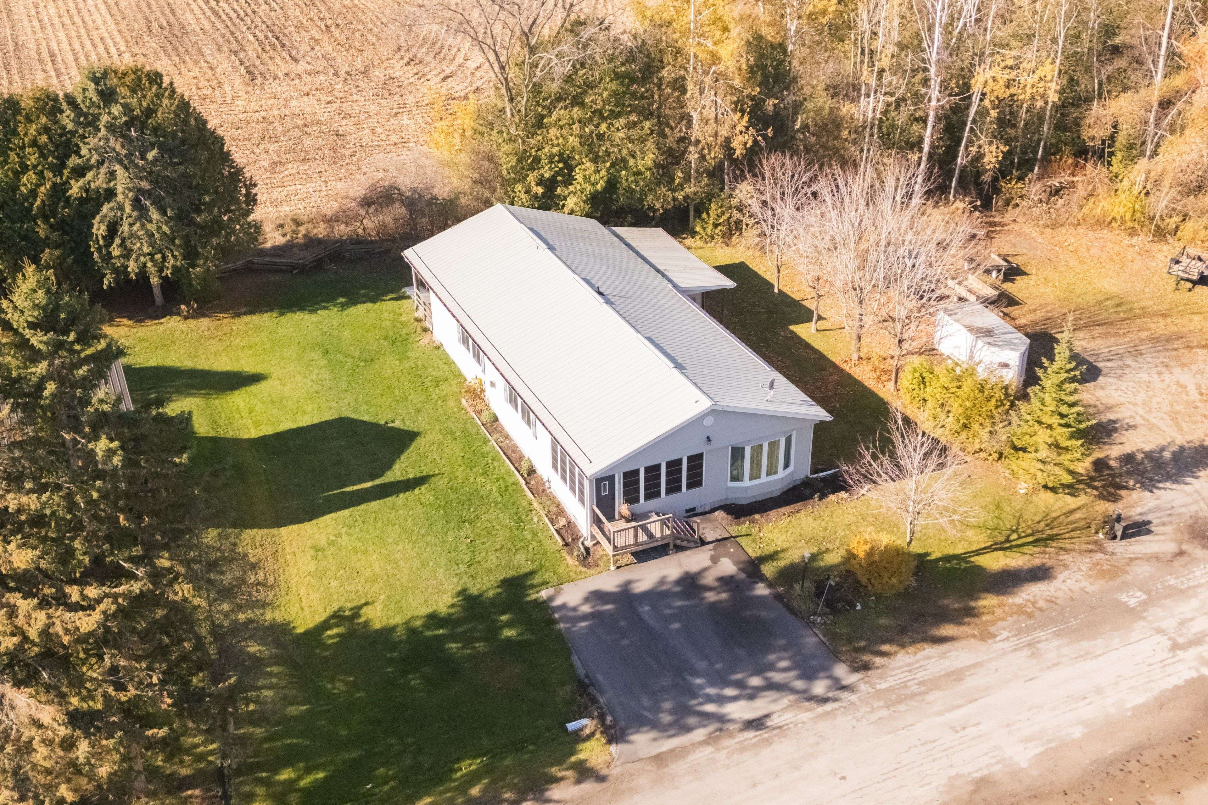 Kawartha Lakes, ON K9V 0H5,18 Hill ST