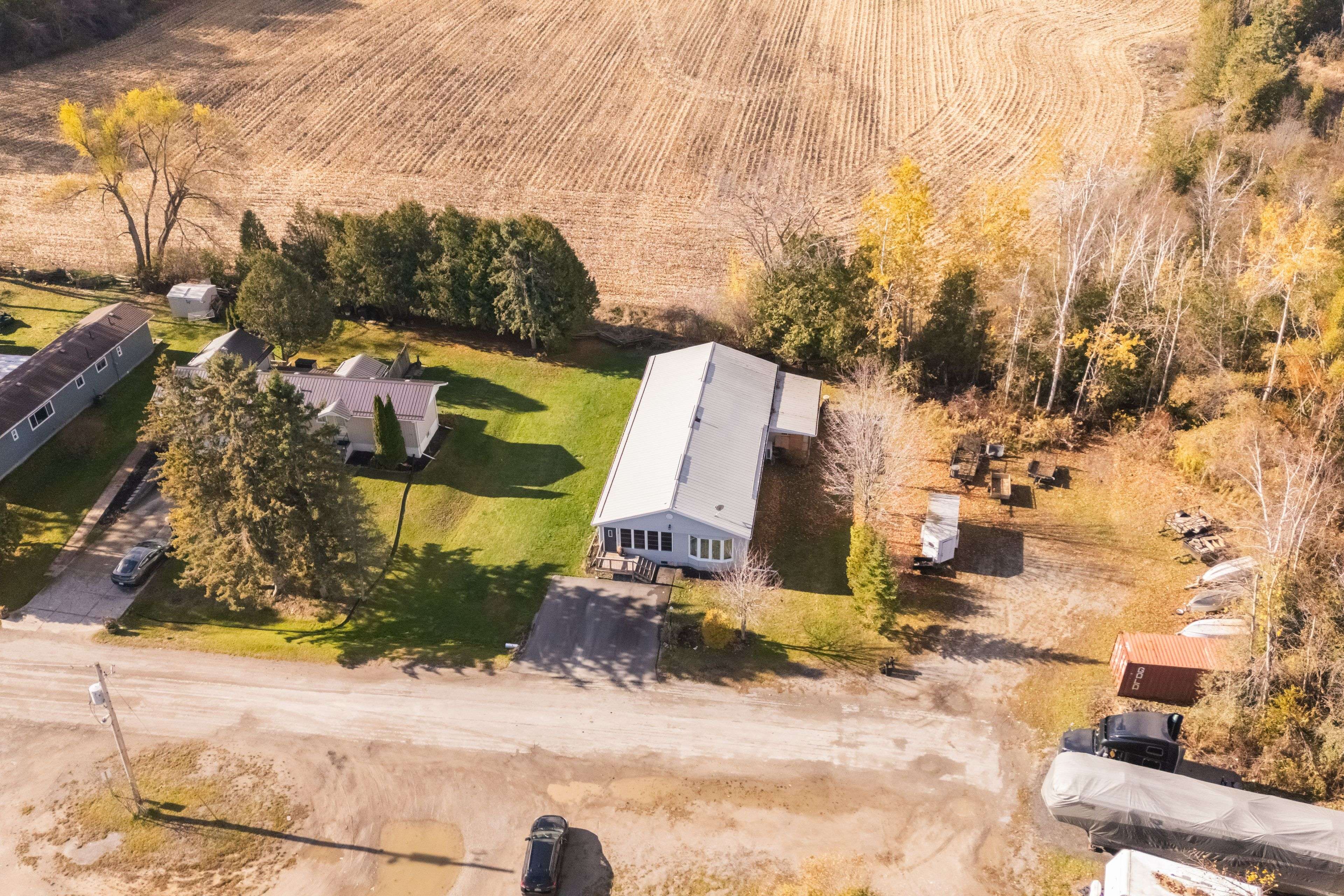 Kawartha Lakes, ON K9V 0H5,18 Hill ST