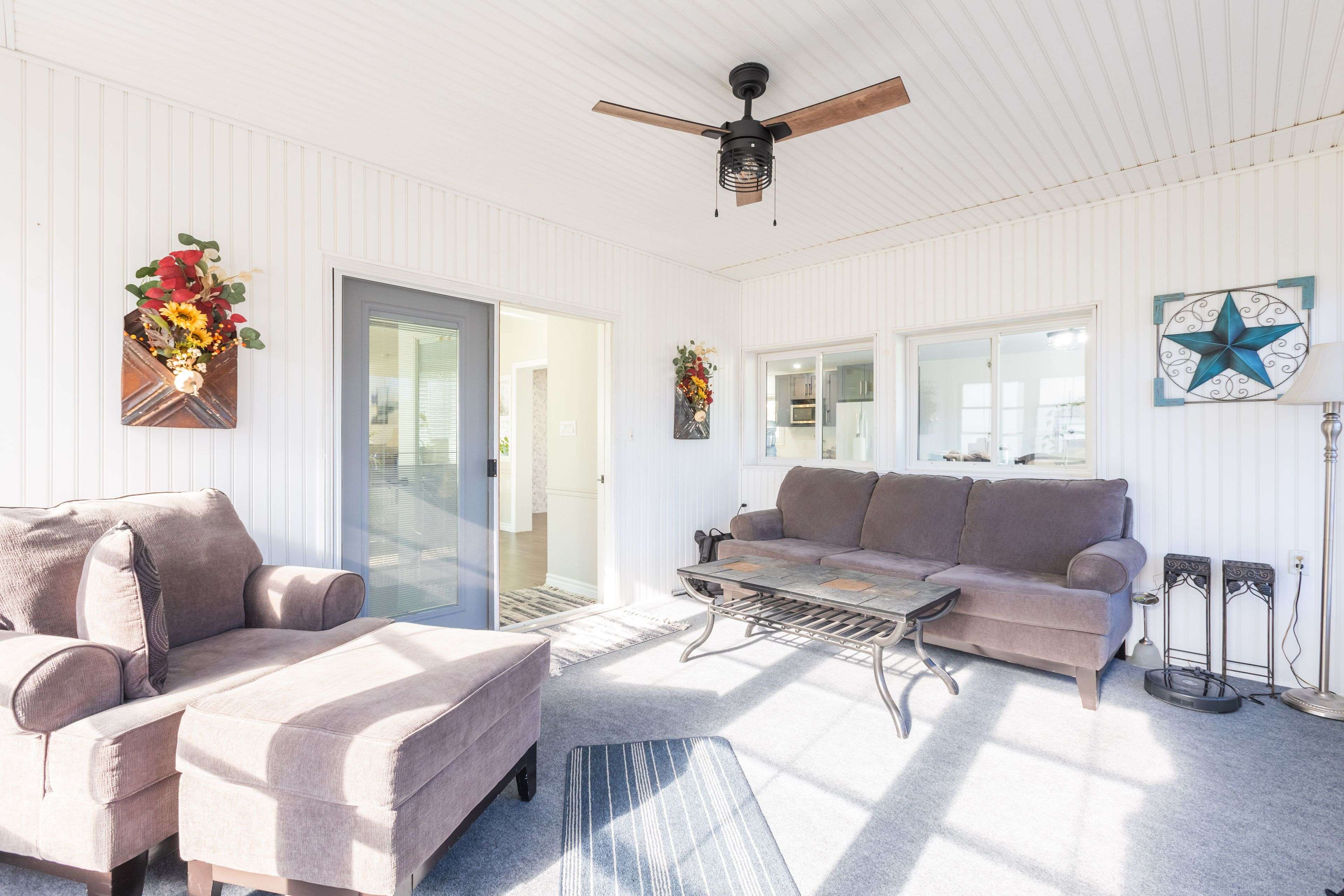 Kawartha Lakes, ON K9V 0H5,18 Hill ST