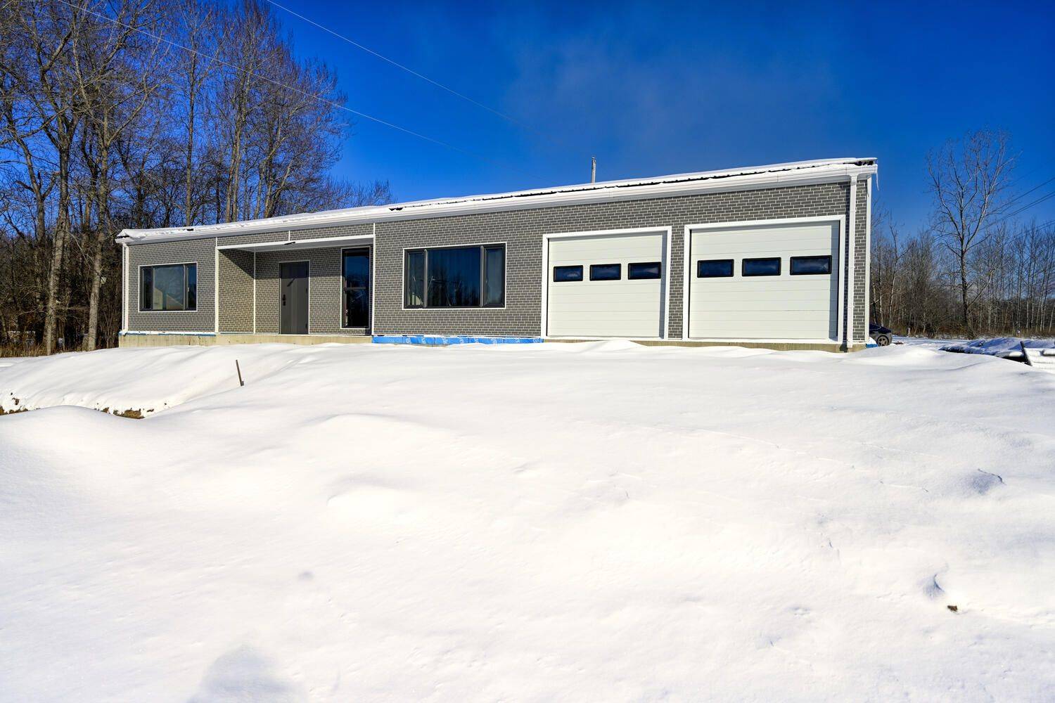 Augusta, ON K6V 5T1,2805 Rocky RD