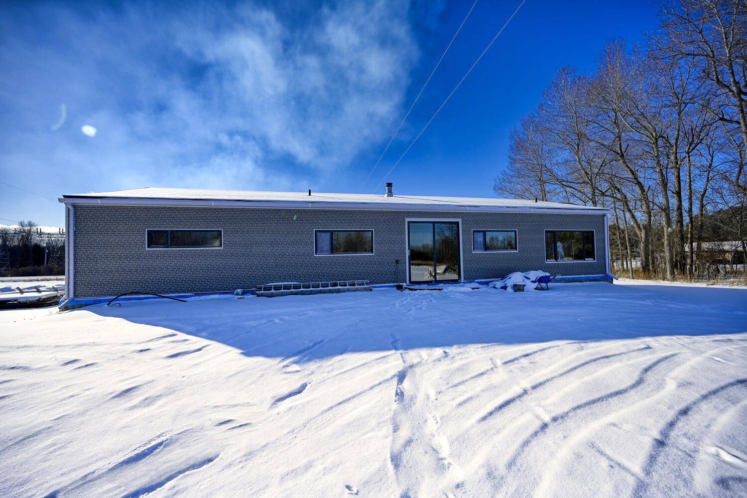 Augusta, ON K6V 5T1,2805 Rocky RD