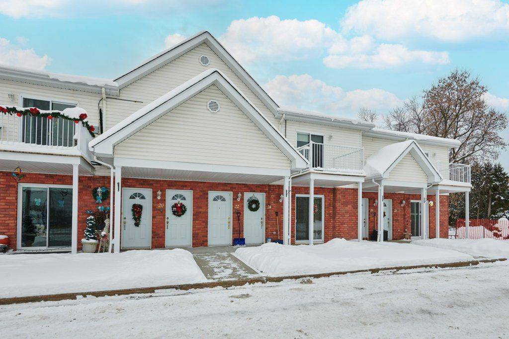 Champlain, ON K0B 1R0,22 Pendleton ST