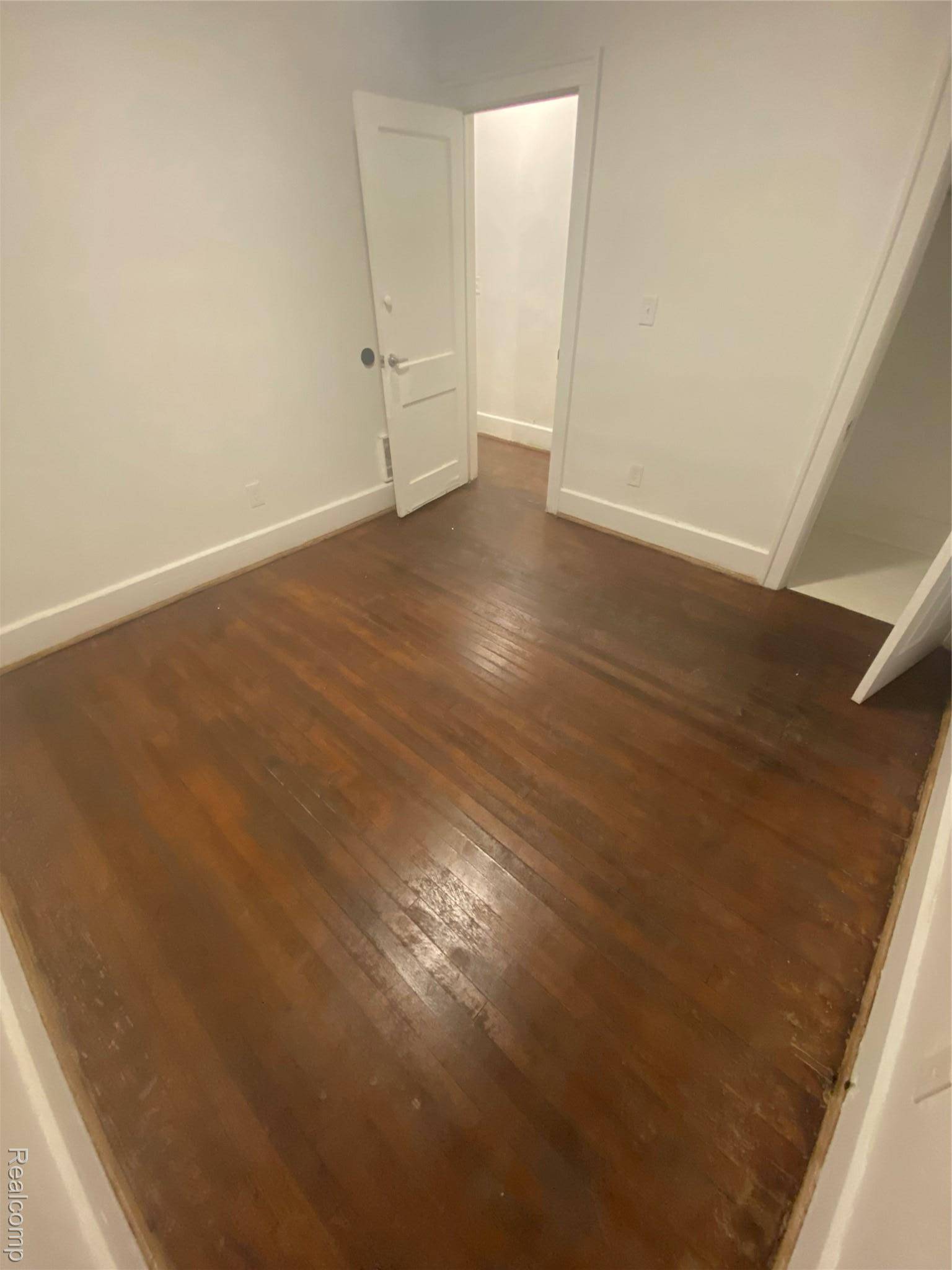 Detroit, MI 48214,4719 Saint Clair ST