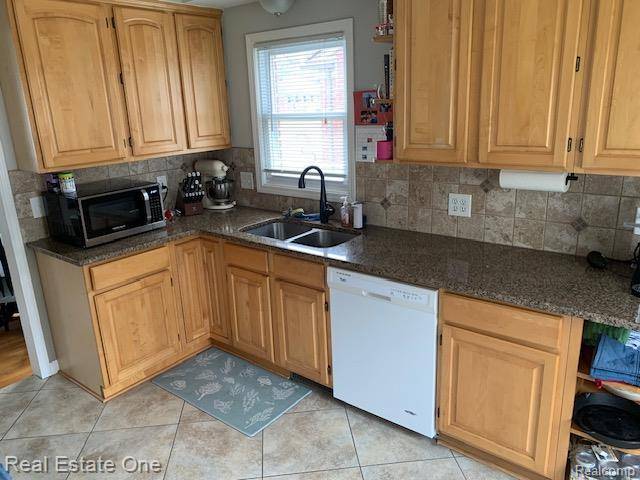 Royal Oak, MI 48073,3921 CUSTER AVE