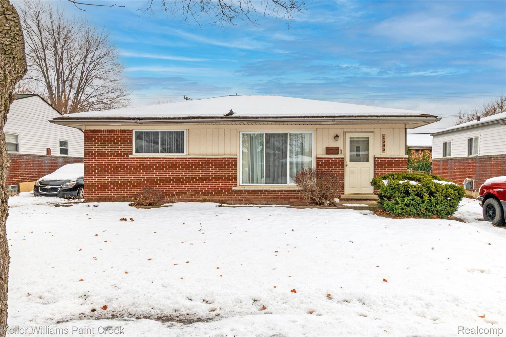 Westland, MI 48186,1585 Berkshire ST