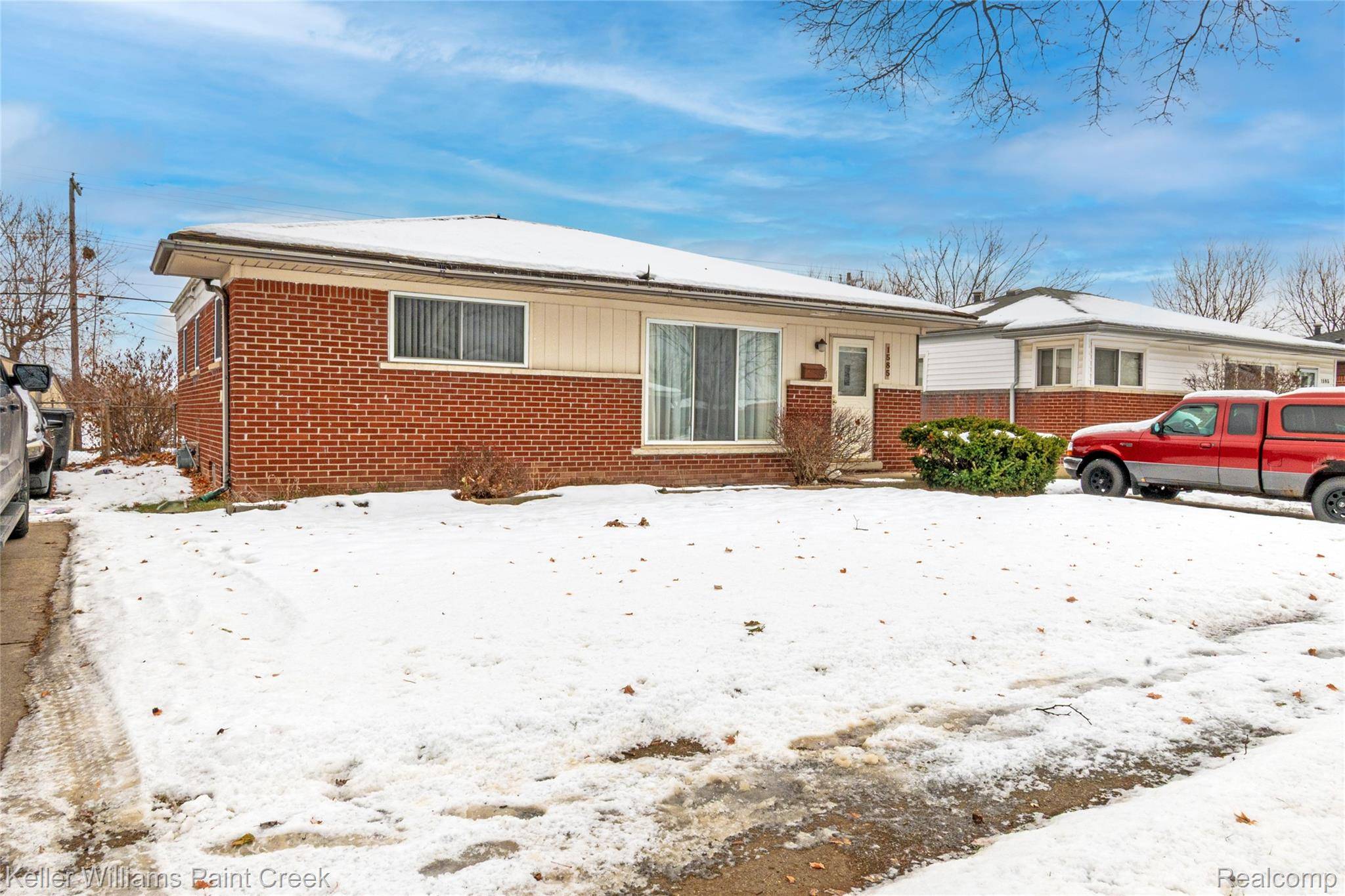 Westland, MI 48186,1585 Berkshire ST