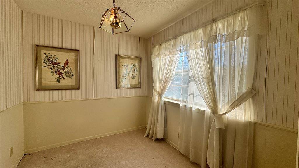 Terrell, TX 75160,100 Poinsetta Circle