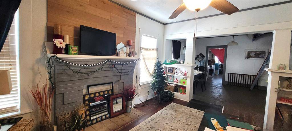 Fort Worth, TX 76110,3637 Travis Avenue