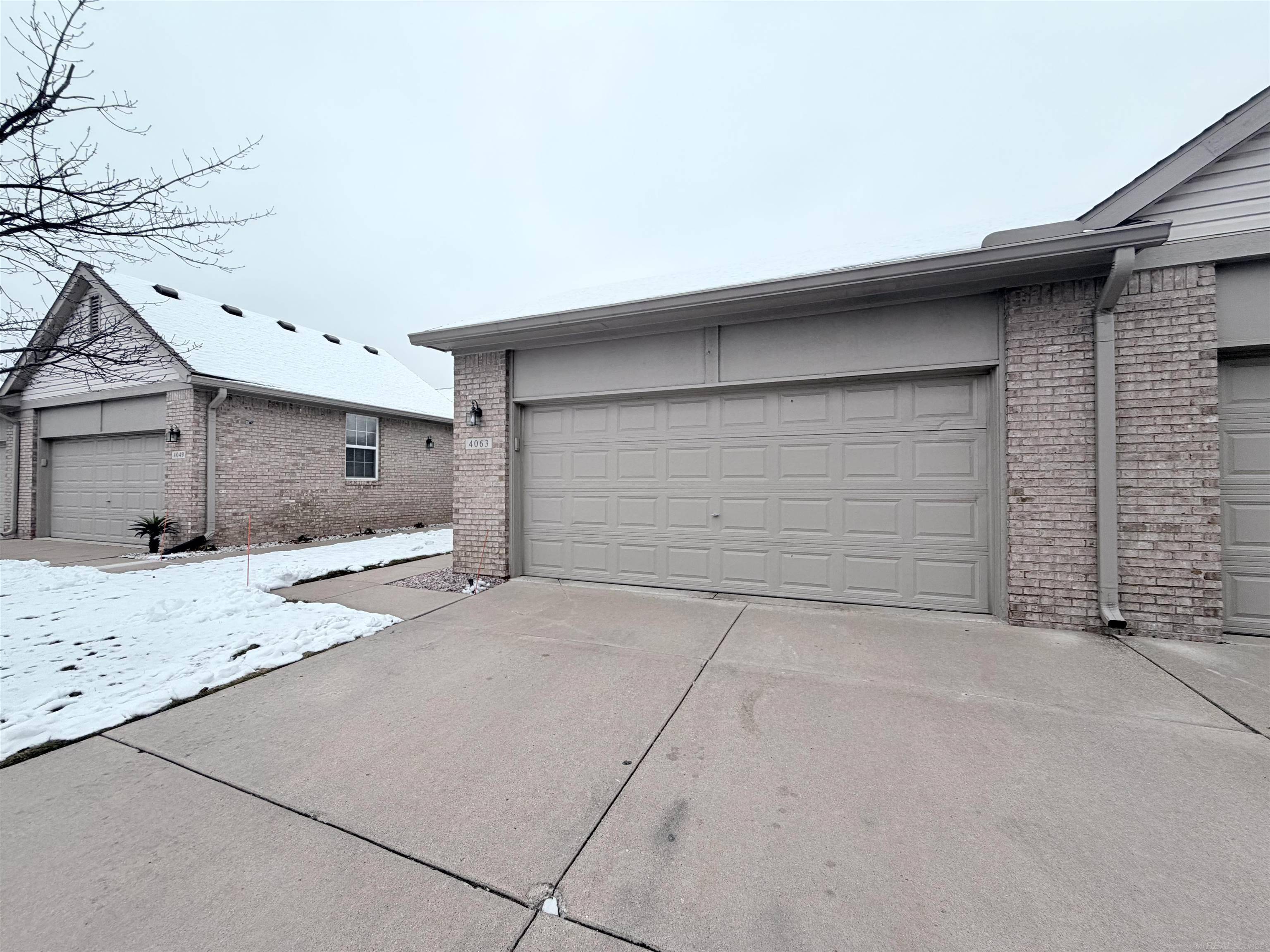 Sterling Heights, MI 48314,4063 Richfield DR