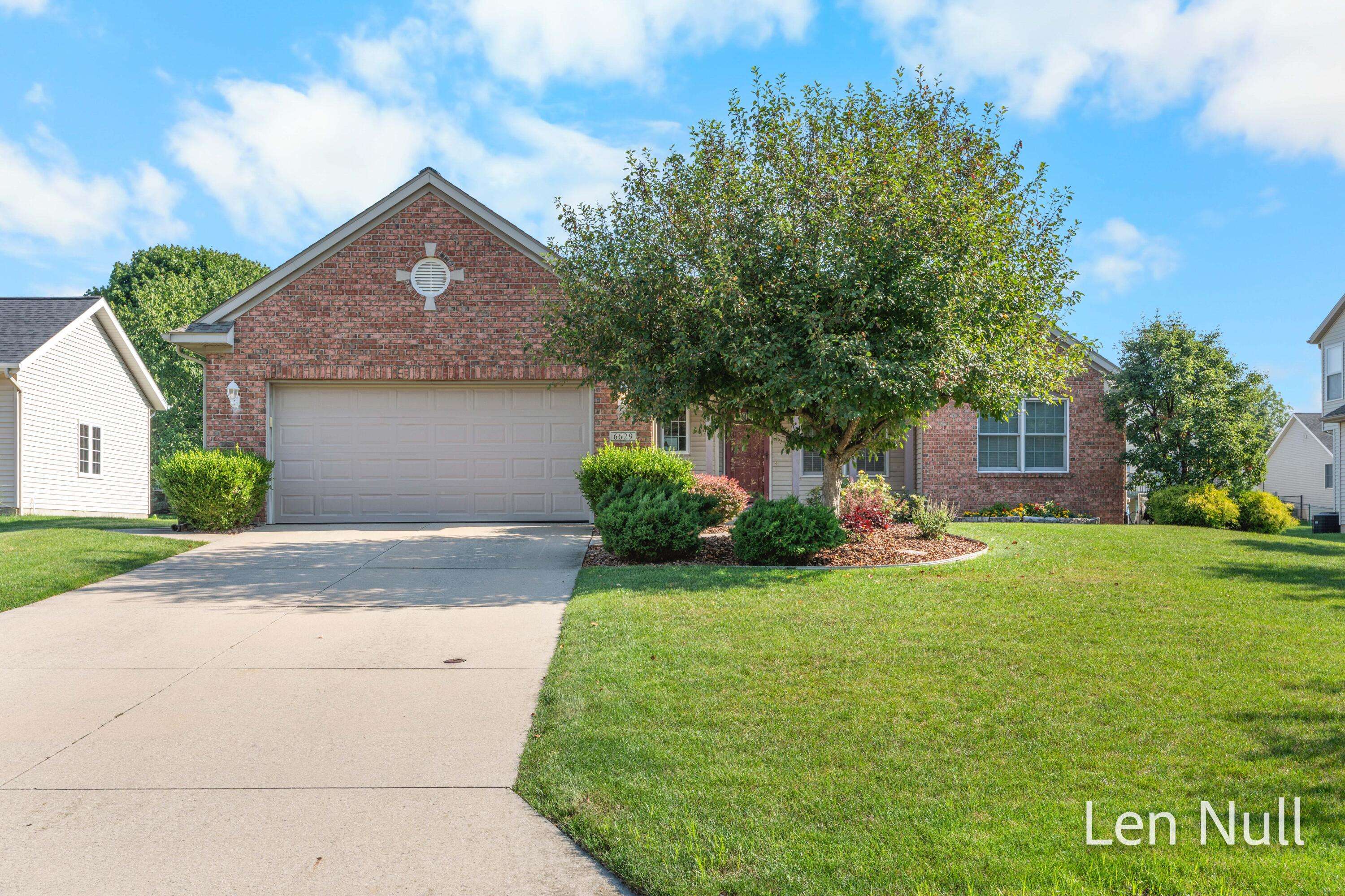 Caledonia, MI 49316,6629 Jousma CT SE