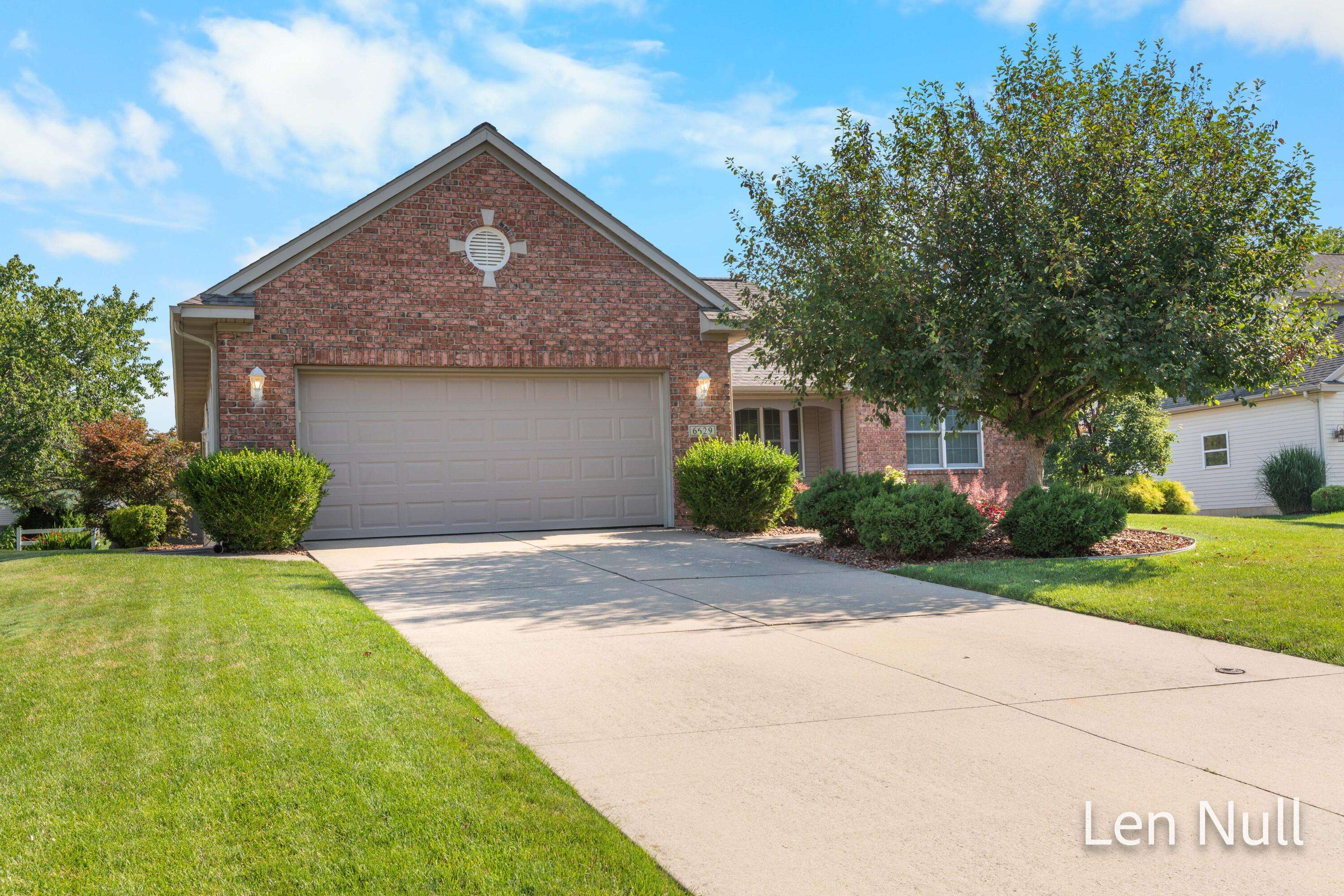 Caledonia, MI 49316,6629 Jousma CT SE