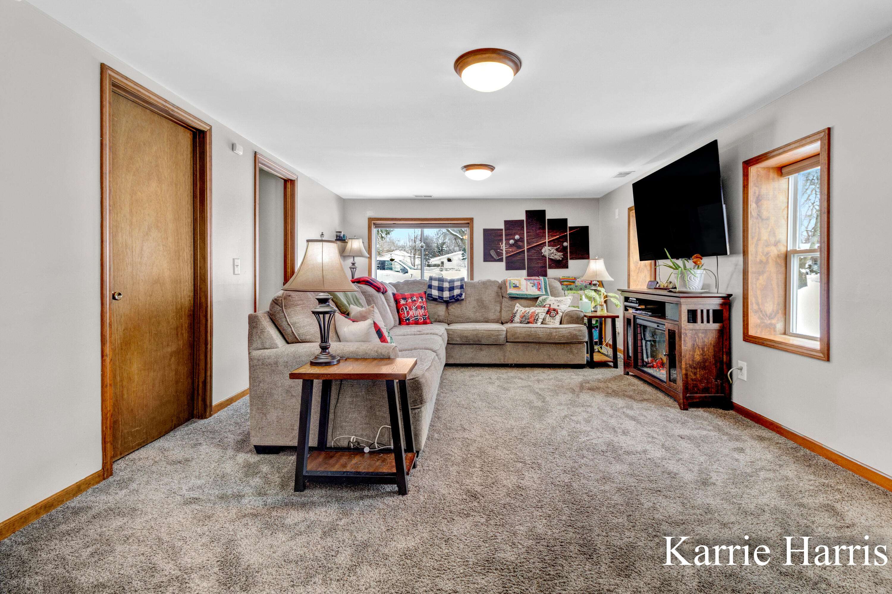 Greenville, MI 48838,911 E Pearl ST