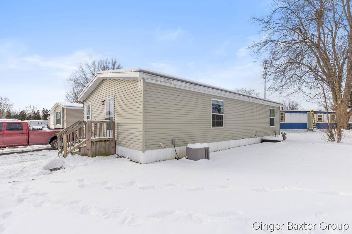 Lowell, MI 49331,1800 W Main ST #105