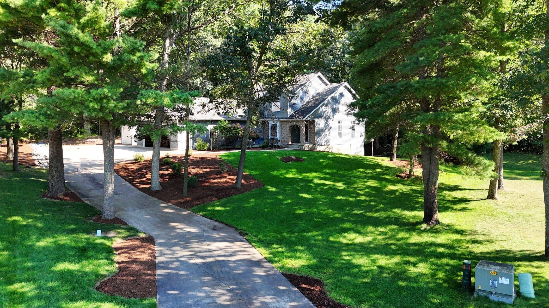 Montague, MI 49437,5221 Jackson CT