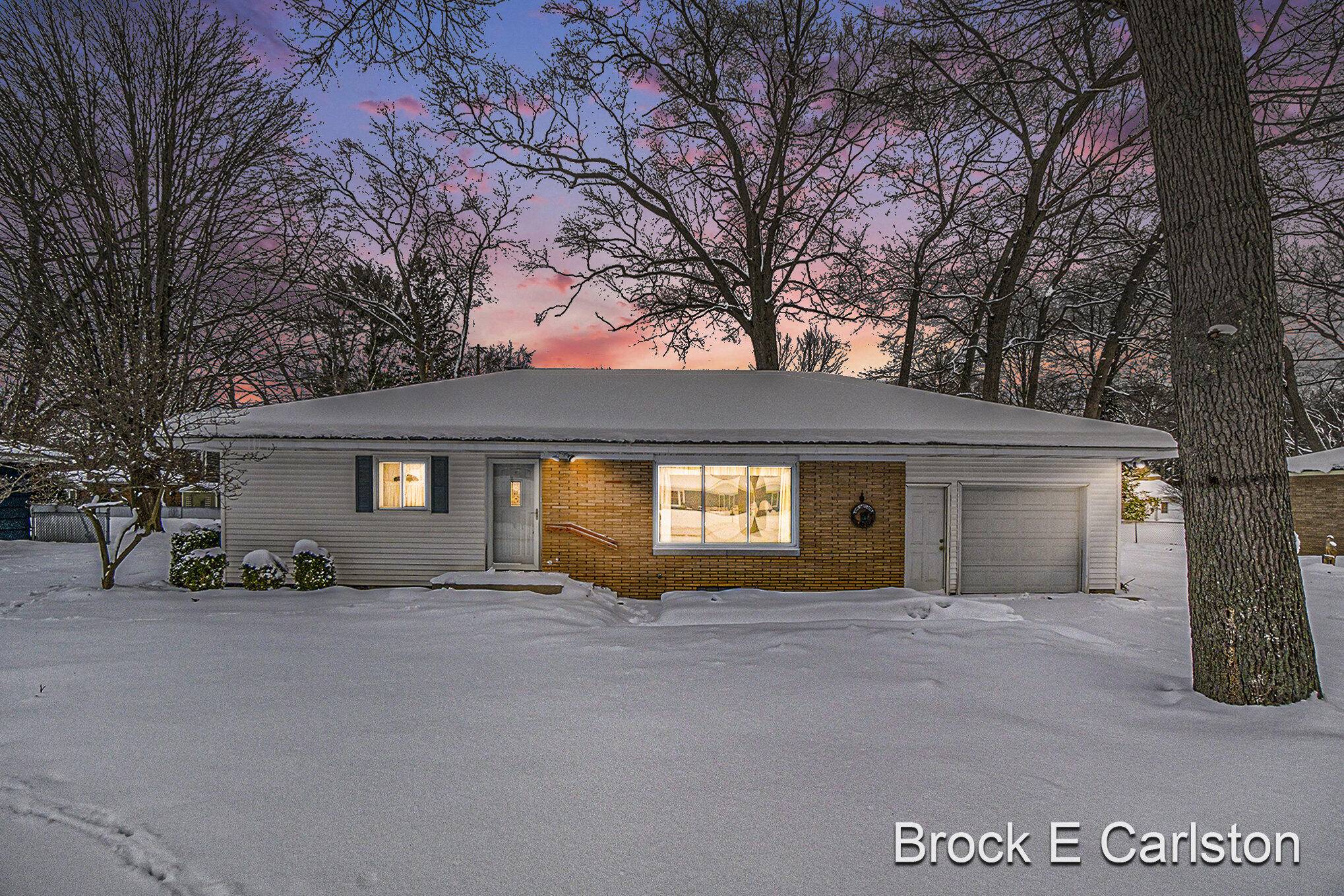 Norton Shores, MI 49441,1901 Maryland BLVD