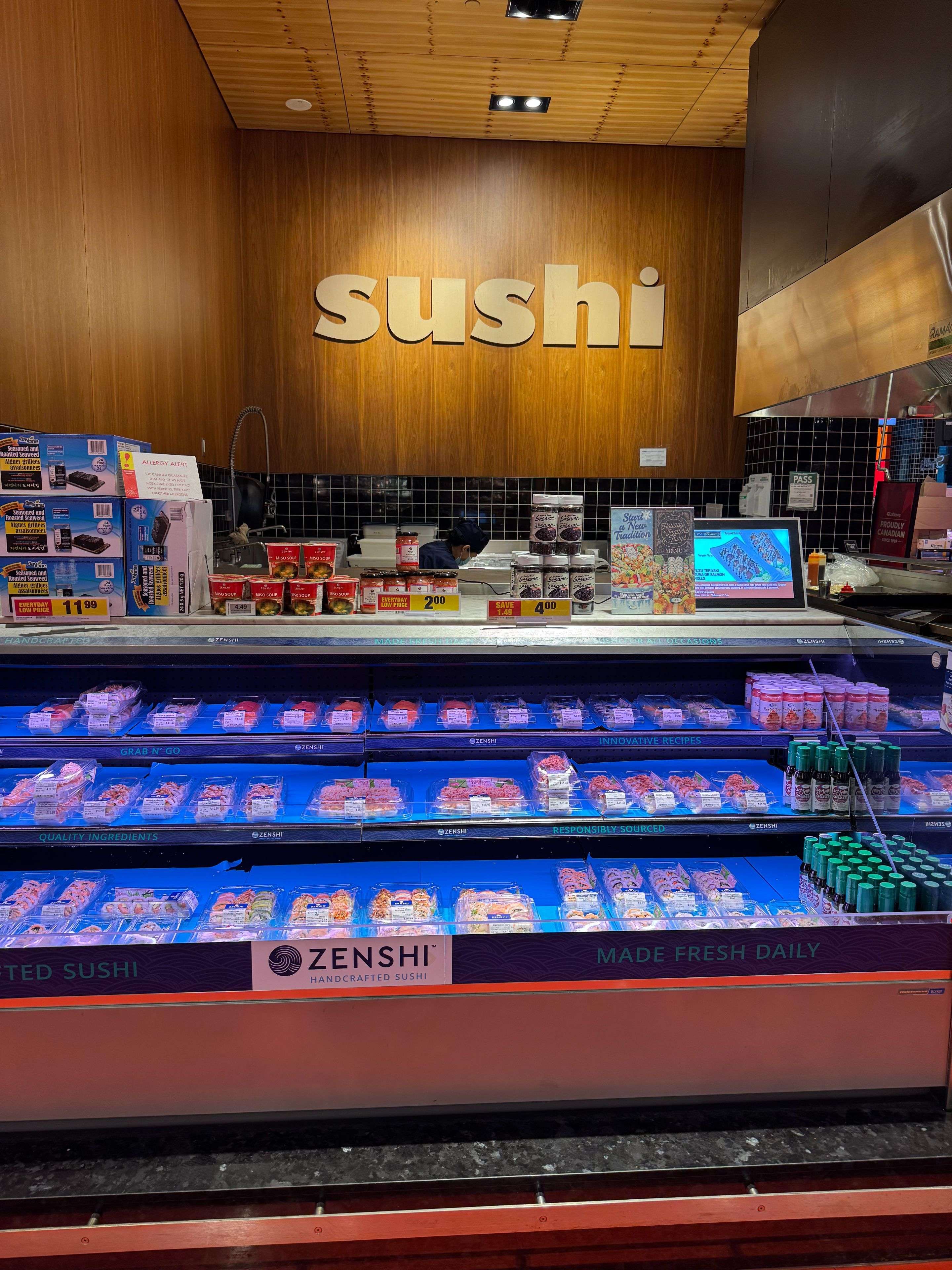 Toronto C01, ON M5V 0R9,500 Lake Shore BLVD W #Food Counter