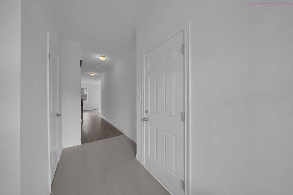 Oshawa, ON L1L 0S4,1999 Lowry DR